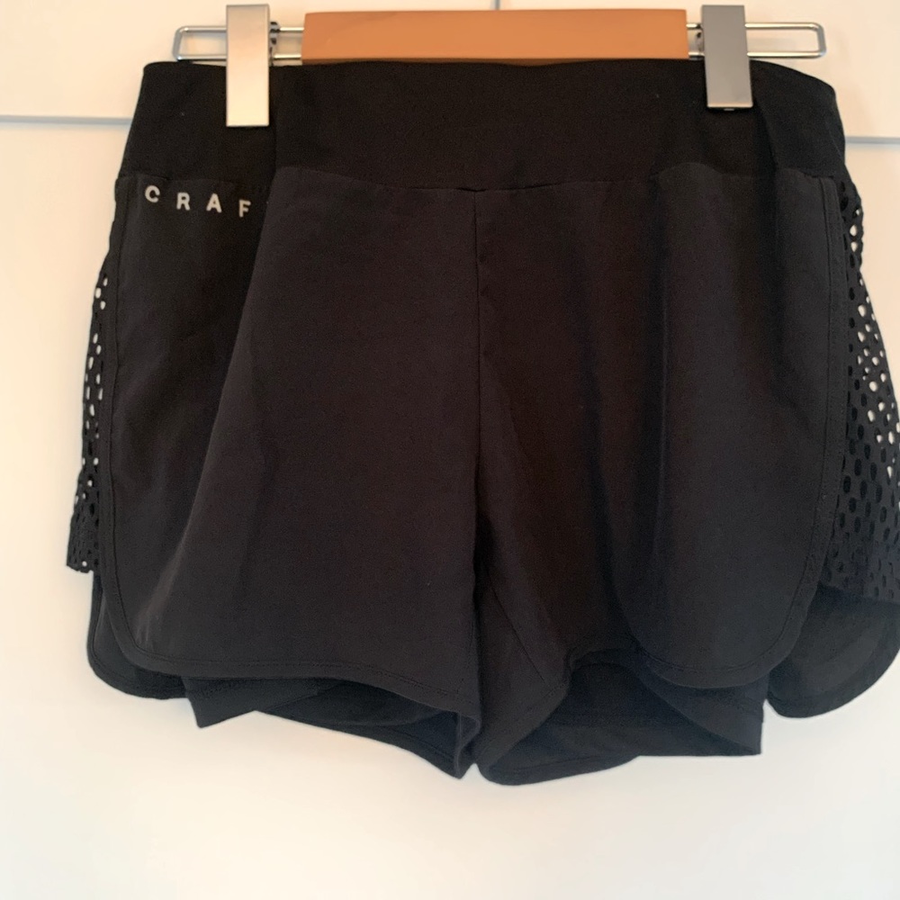Running shorts